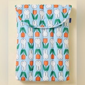 BAGGU x Miffy Tulip Blue Puffy Quilted 16" Laptop Tablet Sleeve NEW UO exclusive
